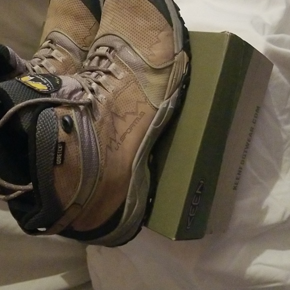 LA SPORTIVE HIKING BOOTS WOMENS SIZE 8.5 - Picture 3 of 12